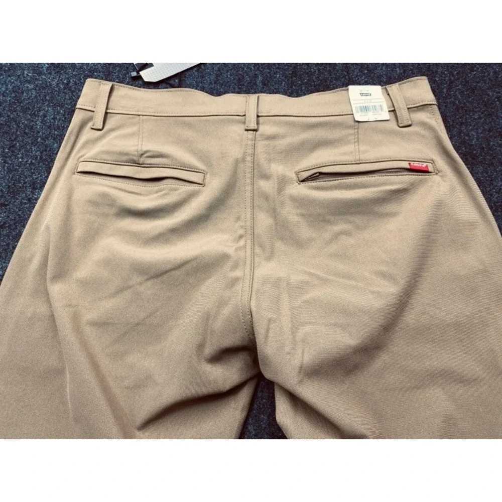 Levi's XX Chino Standard Taper Men 31x32 Tan Tech High Stretch Quick Dry Pants